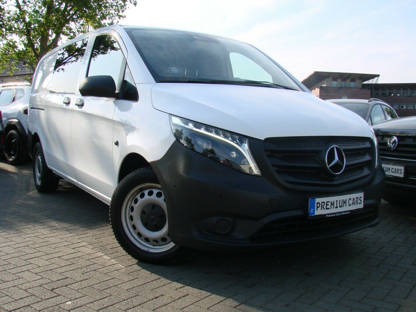 Mercedes-Benz Vito 116CDi Lang LED AHK SHZ Tempomat Kamera